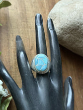 Load image into Gallery viewer, Native American Sterling Silver Turquoise Inlay Ring. Size 10 ELB