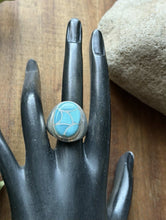 Load image into Gallery viewer, Native American Sterling Silver Turquoise Inlay Ring. Size 10 ELB