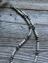 Load image into Gallery viewer, Southwestern Sterling Silver Freshwater Pearls Bead Necklace 18 inch Gift
