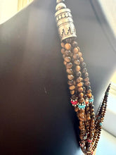 Load image into Gallery viewer, Sterling silver tigers eye bead necklace 24 inch