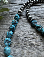 Load image into Gallery viewer, Sterling Silver Blue Kingman Turquoise Nuggets W Pearls Bead Necklace. 18 inch