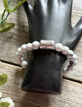 Load image into Gallery viewer, Kokopelli White Howlite 7 Inch Stretch Stretchy Elastic Bead Bracelet Gift