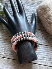 Load image into Gallery viewer, Sterling Silver Pink Conch Pearls Wrap Spiral Bead Bracelet