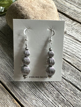 Load image into Gallery viewer, Southwestern 925 Sterling Silver Corrugated Pearls Bead Earrings. 2.25 Inch