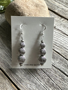 Southwestern 925 Sterling Silver Corrugated Pearls Bead Earrings. 2.25 Inch