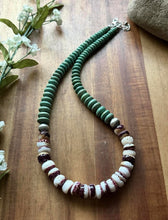 Load image into Gallery viewer, Sterling Silver Green Turquoise Purple Spiny Oyster Bead Necklace. 19 Inch