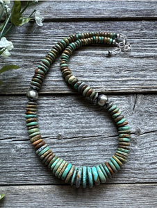 Sterling Silver Graduated Green Turquoise Bead Necklace. 18 inch