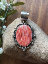 Load image into Gallery viewer, Native American Navajo Sterling Silver Orange Red Spiny Oyster Pendant Etta