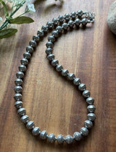 Load image into Gallery viewer, Sterling Silver 10mm Stamped Pearls Bead Necklace. 14 Inch