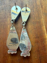 Load image into Gallery viewer, Navajo sterling silver purple spiny oyster earrings
