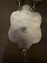 Load image into Gallery viewer, Navajo sterling silver pink conch necklace earrings KY