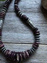 Load image into Gallery viewer, Sterling Silver Graduated Purple Spiny Oyster Bead Necklace 20 Inch
