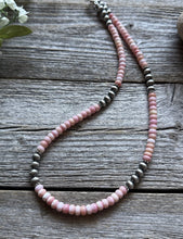 Load image into Gallery viewer, Southwestern Sterling Silver Pink Conch 6mm Pearls Bead Necklace 18 Inch