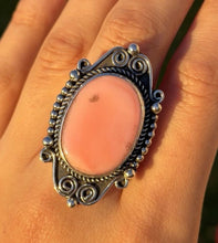 Load image into Gallery viewer, Navajo Handmade Sterling Silver Pink Conch Adjustable Ring Etta Enditto Gift