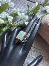 Load image into Gallery viewer, Sunshine Reeves 925 Sterling Silver Royston Turquoise Ring. Navajo. Size 8