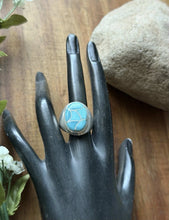 Load image into Gallery viewer, Native American Sterling Silver Turquoise Inlay Ring. Size 10 ELB