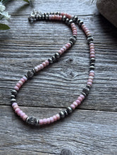 Load image into Gallery viewer, Southwestern Sterling Silver Pink Conch W Pearls Bead Necklace 18 inch Gift