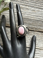 Load image into Gallery viewer, Mens Navajo 925 Sterling Silver Pink Conch Ring. Size 10.5 C Willi
