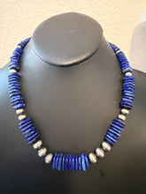 Load image into Gallery viewer, Sterling silver lapis graduated bead necklace 20 inch