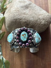 Load image into Gallery viewer, Navajo Sterling Silver Purple Spiny Oyster Turquoise Cluster Cuff Bracelet RY