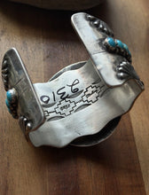 Load image into Gallery viewer, Navajo Native Sterling Silver Blue Turquoise Cluster Cuff Bracelet Signed Gift