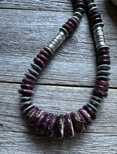 Load image into Gallery viewer, Sterling Silver Graduated Purple Spiny Oyster Bead Necklace 20 Inch