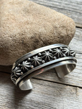 Load image into Gallery viewer, Navajo Native American Sterling Silver Star Stacker Cuff Bracelet H Happy Piasso