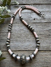 Load image into Gallery viewer, Southwestern Sterling Silver Pink Conch Bead Necklace. 22 Inch