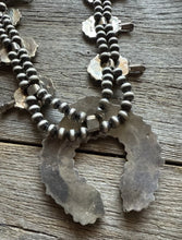 Load image into Gallery viewer, Vintage Navajo Sterling Silver Blue Turquoise Squash Blossom Pearls Necklace T