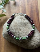 Load image into Gallery viewer, Purple Spiny Oyster Sonoran Gold Turquoise Sterling Silver Pearls Bead Bracelet