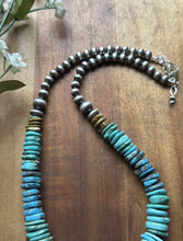 Load image into Gallery viewer, Sterling Silver Graduated Blue Green Turquoise Pearls Bead Necklace. 18 inch