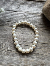 Load image into Gallery viewer, Freshwater Pearl 7 Inch Stretch Bead Bracelet Gift Southwestern