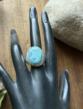 Load image into Gallery viewer, Native American Sterling Silver Turquoise Inlay Ring. Size 10 ELB