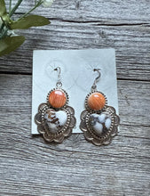 Load image into Gallery viewer, Navajo Sterling Silver Wild Horse Spiny Oyster Heart Earrings. DW