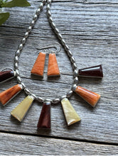 Load image into Gallery viewer, Vintage Pawn Native Sterling Silver Orange Purple Spiny Oyster Necklace Set
