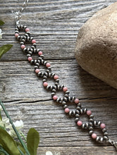 Load image into Gallery viewer, Floral Sterling Silver Pink Conch Pearls Bead Bracelet. 6.5 Inch