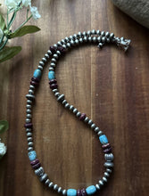 Load image into Gallery viewer, Sterling Silver Purple Spiny Oyster W Turquoise Pearls Bead Necklace. 18 inch