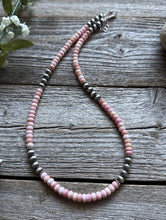 Load image into Gallery viewer, Southwestern Sterling Silver Pink Conch 6mm Pearls Bead Necklace 18 Inch