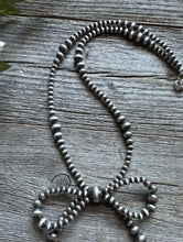 Load image into Gallery viewer, Bow Sterling Silver Multi Graduated Pearls Bead Necklace. 18 Inch. Gift