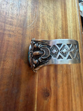 Load image into Gallery viewer, Navajo sterling silver Sonoran turquoise cuff bracelet