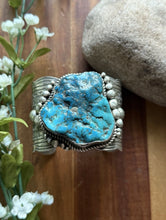 Load image into Gallery viewer, Native American Sterling Silver Turquoise Nugget Cuff Bracelet. CY