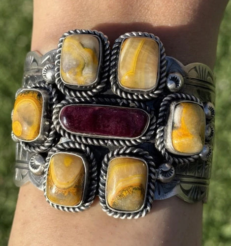 Navajo Sterling Silver Bumblebee Jasper Purple Spiny Oyster Cuff Bracelet. KY