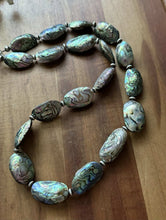 Load image into Gallery viewer, Sterling Silver Black Abalone Shell Flat Saucer Bead Necklace. 24 inch