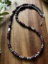 Load image into Gallery viewer, Sterling Silver Purple Spiny Oyster W Multi Bead Pearls Necklace. 24 inch. Gift