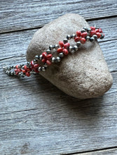 Load image into Gallery viewer, Floral Sterling Silver Red Spiny Oyster Pearls Bead Bracelet. 7 Inch