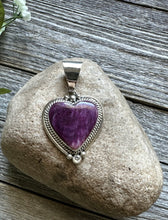 Load image into Gallery viewer, Native American Sterling Silver Purple Spiny Oyster Heart Pendant C Charley