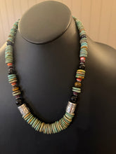 Load image into Gallery viewer, Sterling silver green turquoise graduated necklace 22 inch