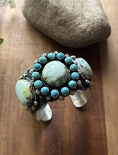 Load image into Gallery viewer, Native American Sterling Silver Palomino Turquoise Cluster Cuff Bracelet. RY