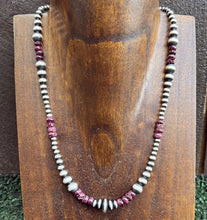 Load image into Gallery viewer, Purple Spiny Oyster Multi Graduated Sterling Silver Pearls Bead Necklace 4mm-8mm