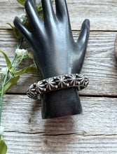 Load image into Gallery viewer, Navajo Native American Sterling Silver Star Stacker Cuff Bracelet H Happy Piasso